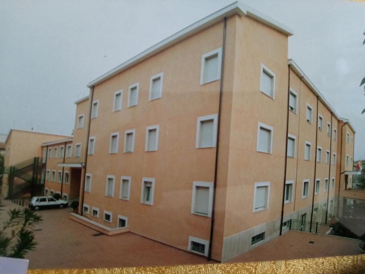 فندق Casapaceebene سان جيوفاني روتوندو المظهر الخارجي الصورة