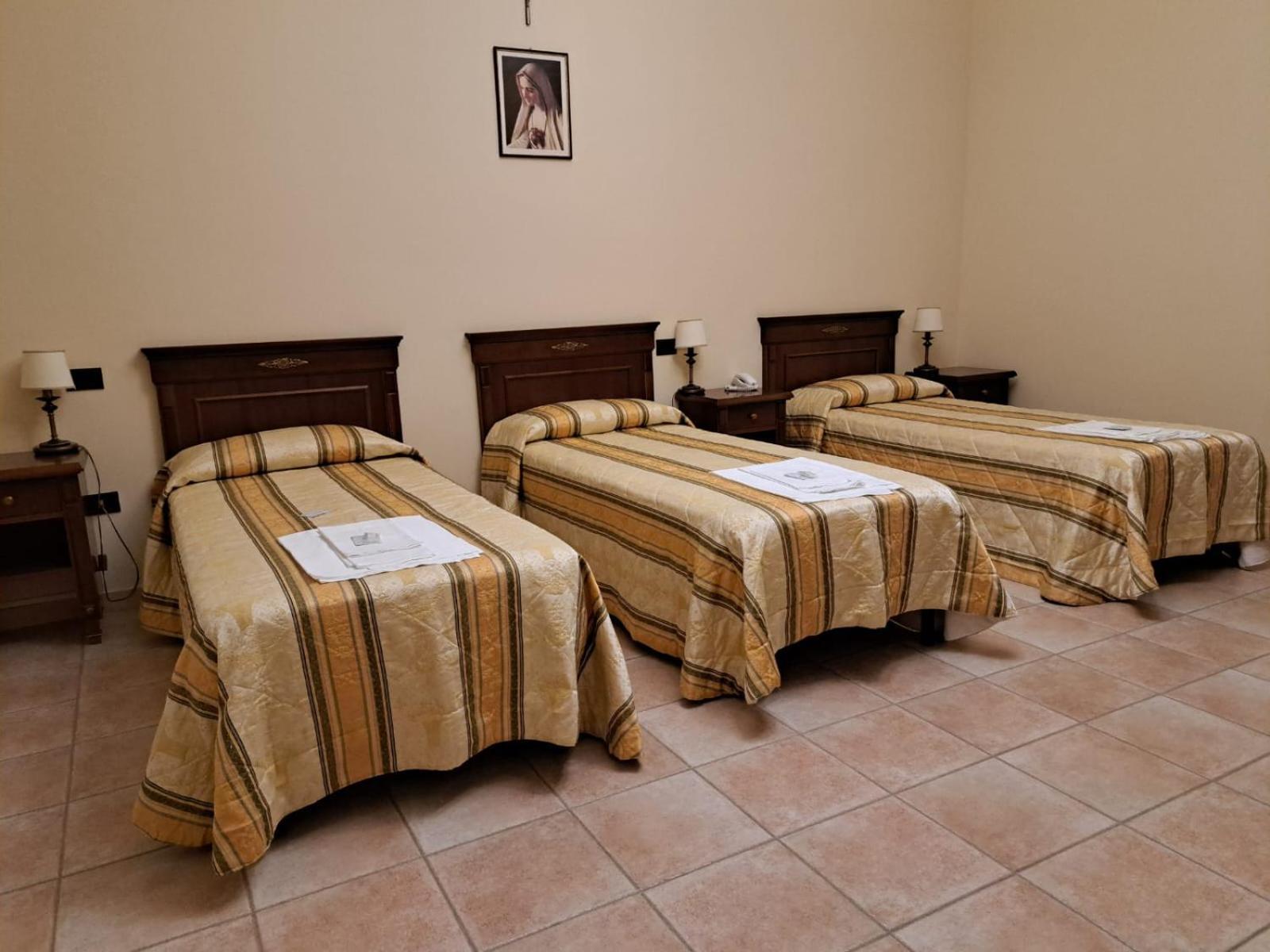 فندق Casapaceebene سان جيوفاني روتوندو المظهر الخارجي الصورة