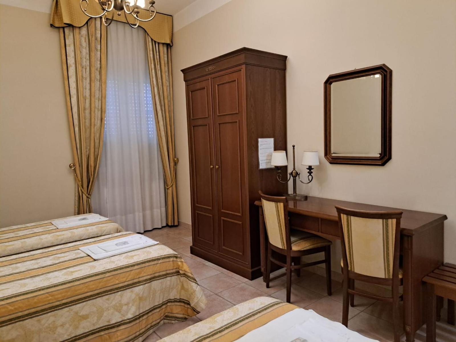 فندق Casapaceebene سان جيوفاني روتوندو المظهر الخارجي الصورة